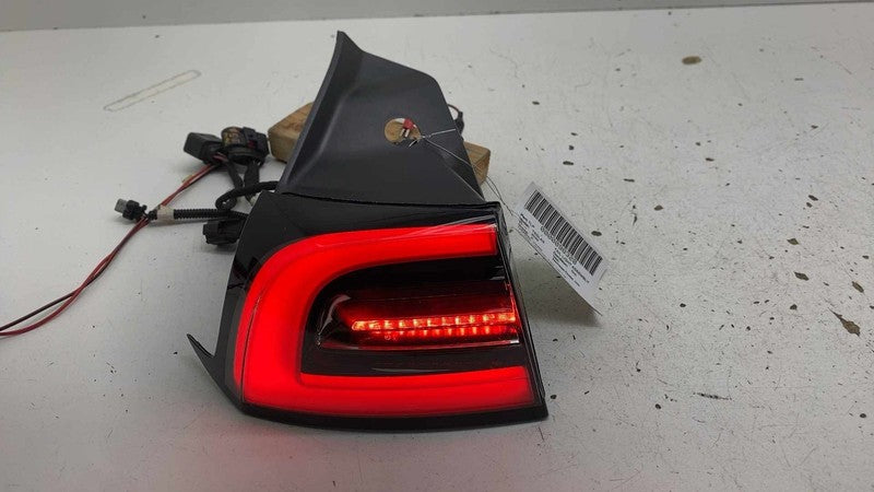 Tail Light Assembly TESLA MODEL 3 Left 22