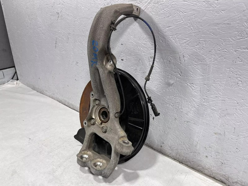 ⭕16-20 Tesla Model X Front Passenger Side Knee Knuckle + Wheel Hub + R