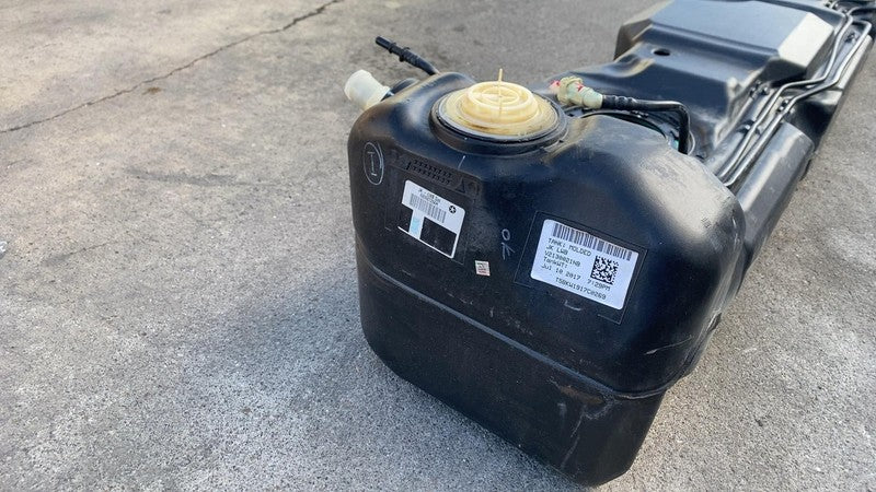 68068728AH ⭕ 2007-2018 Jeep Wrangler JK Fuel Tank 4 Door 22.5 Gallon OEM 68068728AH Damaged