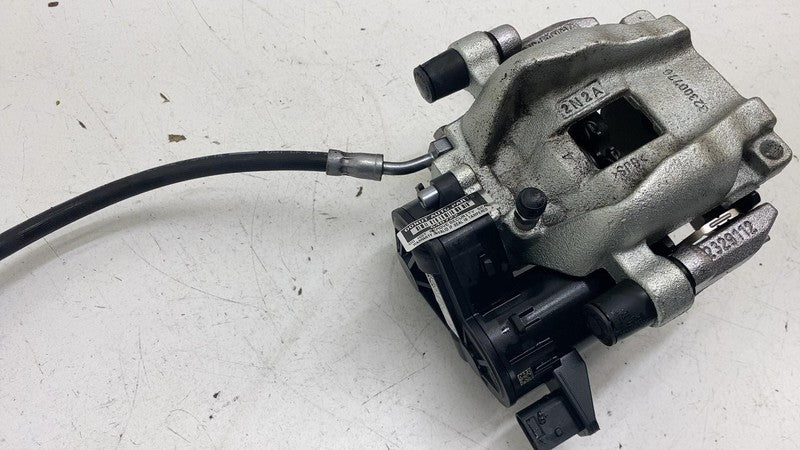 32300770 ⭕ 2021-2023 Polestar 2 Rear Driver Brake Caliper w/ Hose Line Left LH 32300770