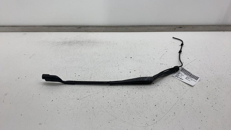 6004FV4054 ⭕ 2017-2023 Tesla Model 3 Front Driver Side Windshield Wiper Arm Assembly Left