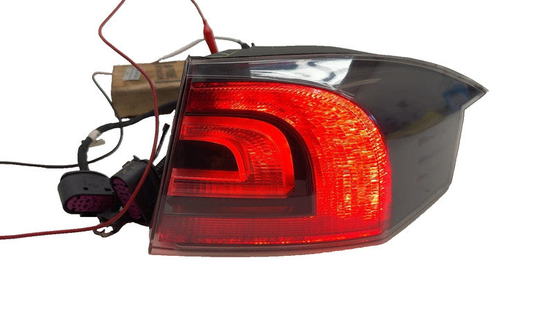 ⭕ 2012-2022 Tesla Model S Rear Taillight LED Outer Tail Lamp Right 600