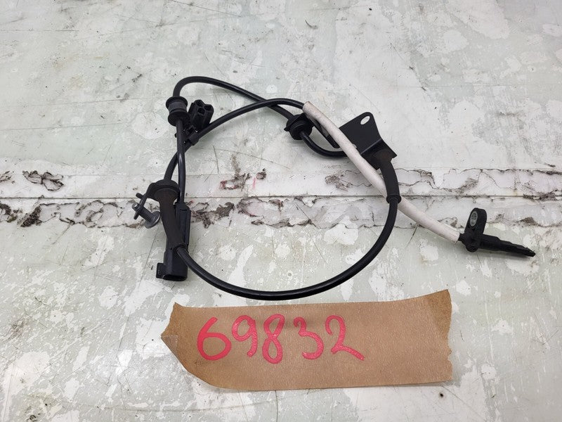 600916700A ⭕ 12-15 Tesla Model S Front Right Anti-Lock ABS Wheel Speed Sensor 6009167-00-A