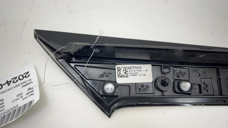 ⭕22-23 Chevrolet Bolt EUV Rear Left Upper Applique Quarter Reveal Pane