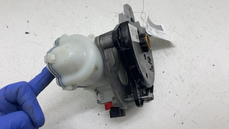 ⭕ 2024-2025 Tesla Cybertruck Rear Left Tonneau Motor OEM Assembly 1852