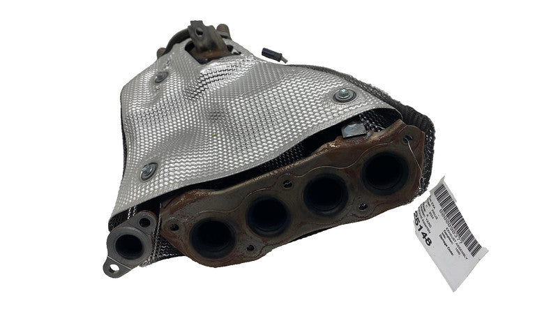⭕ 2023-2024 Toyota Prius 2.0L Exhaust Manifold w/ Heat Shield Assembly