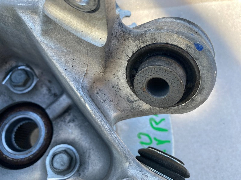 ⭕ 20-24 Model Y Rear Right Spindle Knuckle Wheel Hub & Dust Shield 118