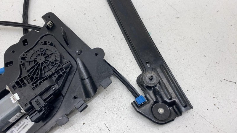 ⭕ 2017-2023 Tesla Model 3 Front Right Door Window Regulator & Motor 10