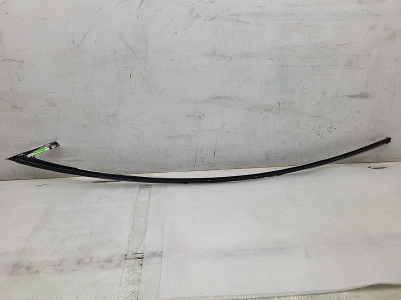 103212300E ⭕ 16-18 Model X Driver Side Door Chrome Upper Molding Bright Left 1032123-00-E