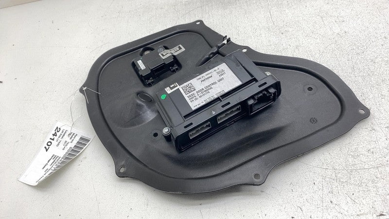 ⭕12-20 Tesla Model S Front Right Door Plate Panel w/ Control Module 10