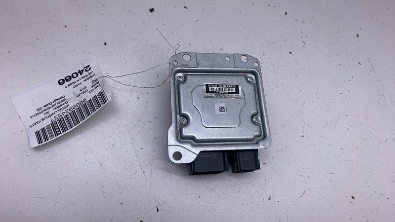 ⭕ 17-23 Tesla Model 3 M3 Safety Restraint Diagnostic Control Module 10