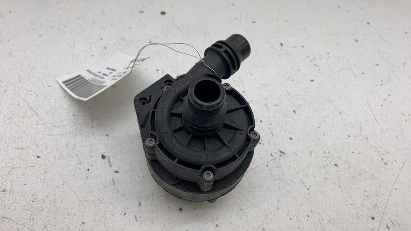 ⭕2014 2015 2016 2017 2018 2019 2020 BMW I3 Auxiliary Water Coolant Ele