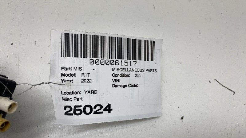 PT00039309 B ⭕ 22-24 Rivian R1T R1S Antenna Amp Amplifier Control Module Unit PT00039309-B