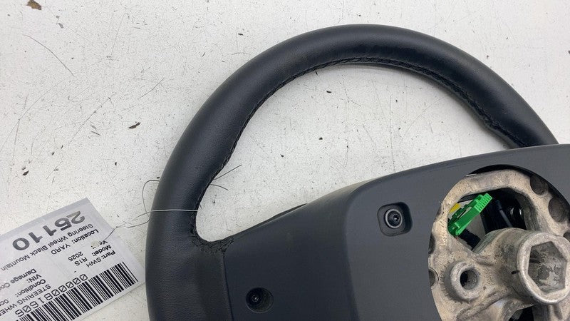 ⭕ 2025 Rivian R1S Front Steering Wheel Assembly Black Mountain C100015
