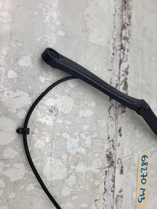 ⭕ 2017-2022 Tesla Model 3 Front Right Windshield Wiper Arm & Blade 1076729-00-C