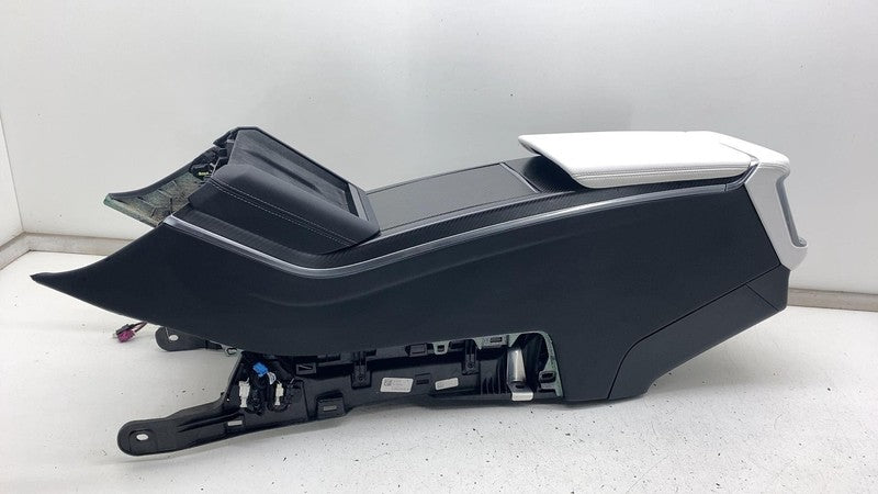 1564500-95-C ⭕ 21-24 Model X Front Center Console Storage Carrier w/ Side Panel 1564500-95-C