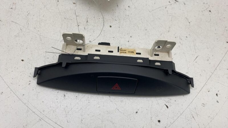 NE51 W723K ⭕ 06-15 Mazda MX-5 Miata NC Hazard Switch Emergency Lights Flashers NE51W723K