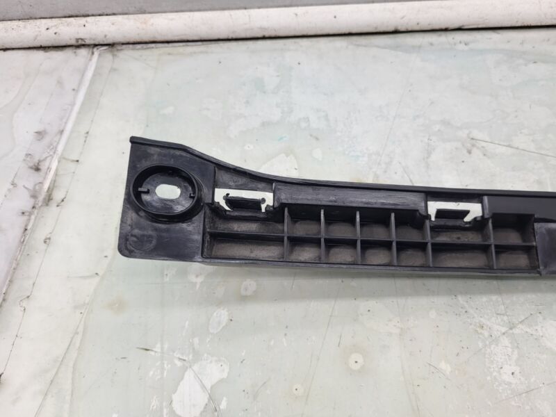 2012-2023 Tesla Model S Rear Body Attachment Bumper Center Support Bracket Facia