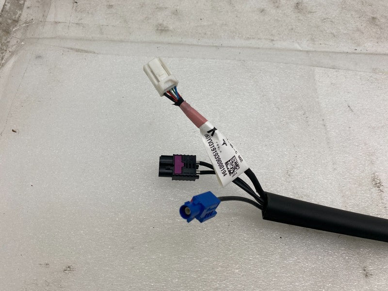 108239100C ⭕ 16-20 Model X Front Windshield Interior View Mirror Triple Camera 1082391-00-C