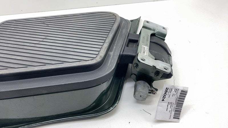 PT00002407 ⭕ 2022-2024 Rivian R1T Rear Driver Gear Tunnel Door & Hinge Left Green - EXP006