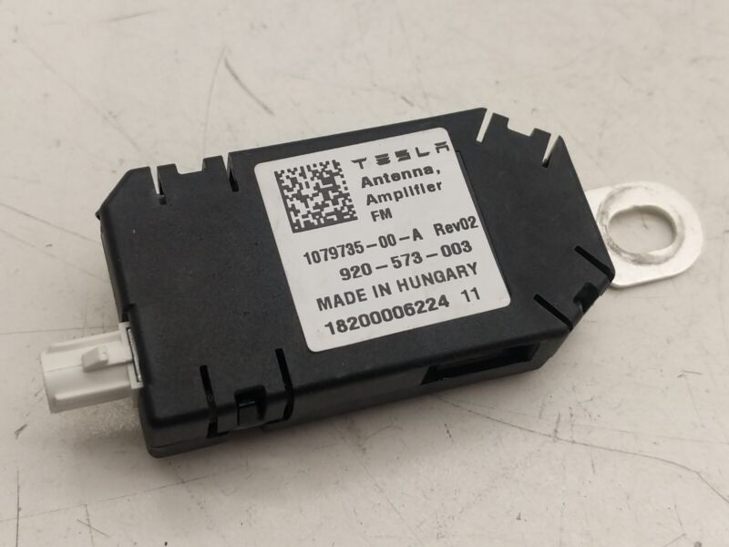 1079735 00 A ⭕ 2017-2023 Tesla Model 3 Y Rear Antenna AMP Radio Amplifier Left 1079735-00-A