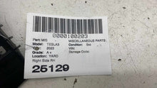 ⭕ 17-23 Tesla Model 3 Rear Right Taillight Tail Lamp Mount Bracket 1083993-00-F