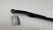 ⭕ 2017-2020 Maserati Levante Front Windshield Wiper Arm Right 670032336