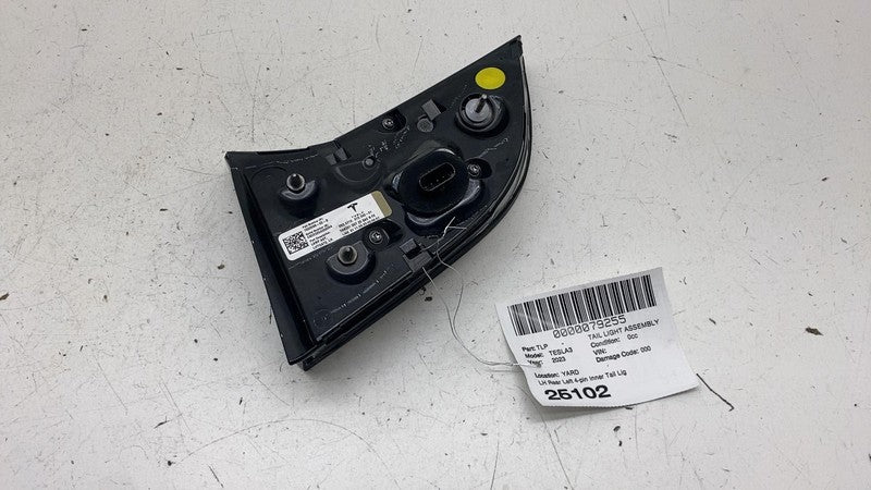 ⭕ 17-23 Tesla Model 3 Rear Left Inner Taillight LED Tail Lamp 4-Pin 15