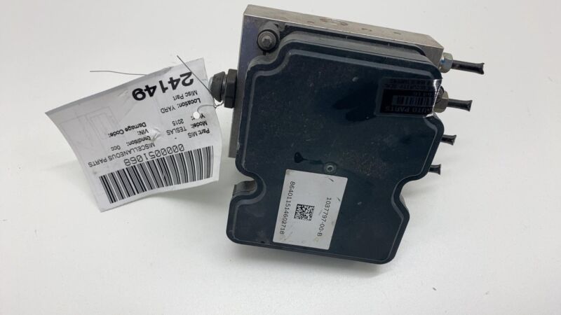 103779700B 2012-2015 Tesla Model S Anti-Lock ABS Brake Pump Hydraulic Control Unit Module