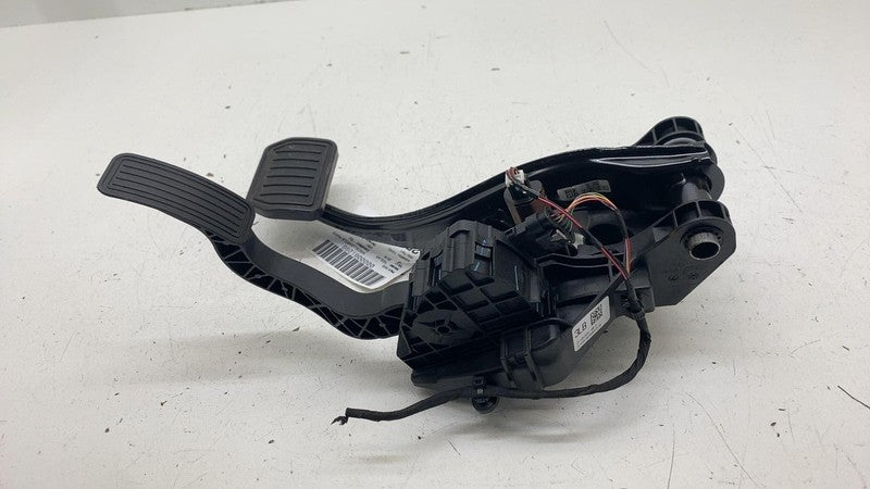 ⭕ 2017-2025 Model 3 Accelerator and Brake Foot Pedal w/ Switch Base 10