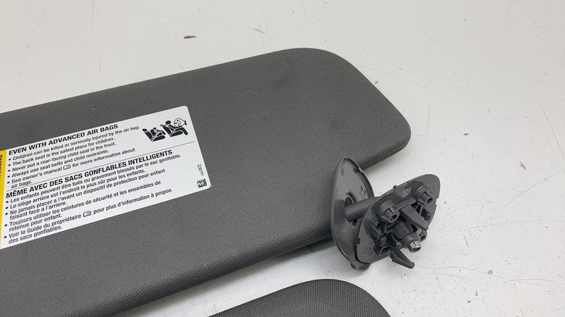 ⭕20-25 Chevrolet Silverado 1500 Front Left & Right Windshield Sun Visor Sunvisor