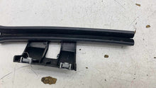 ⭕ 2022-2024 Rivian R1T Front Left Door Window Glass Rearward Channel PT00015526