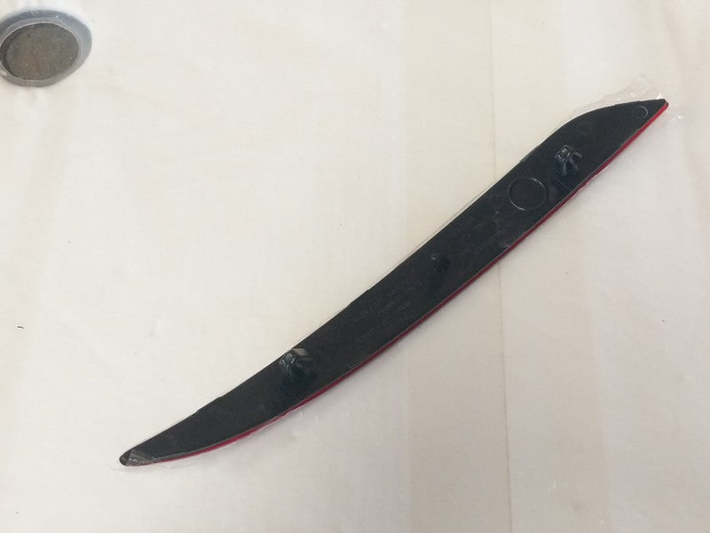 1077406-00-F ⭕17-23 Model 3 M3 Rear Driver Side Bumper Light Reflector Lamp Left 1077406-00-F