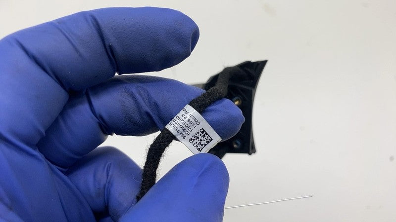 ⭕ 24 Porsche Cayenne Front Right Steering Wheel Button Control Switch 