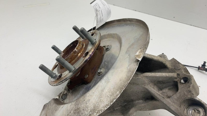 ⭕ 17-24 Chrysler Pacifica Rear Right Spindle Knuckle w/ ABS Sensor & Dust Shield