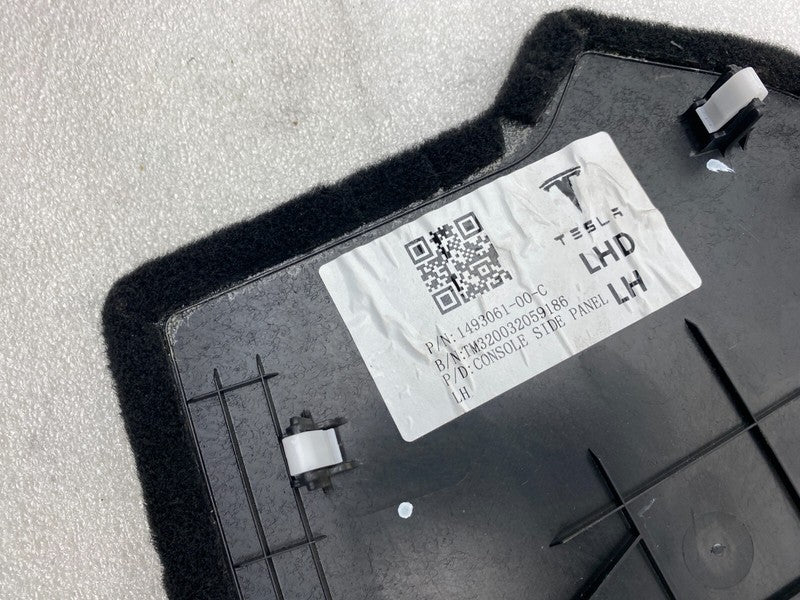 1493061 00 C ⭕ 2020-2024 Tesla Model Y Driver Side Console Panel Trim Cover Left 1493061-00-C