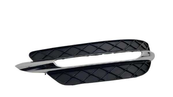 ⭕ 12-14 Mercedes W204 C250 Front Right Fog Light Trim Foglamp Cover 440-2509R-B