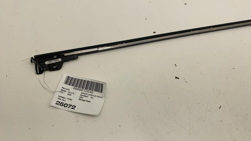 87849117 ⭕19-25 Chevrolet Silverado 1500 Rear Right Side Door Window Applique RH 87849117