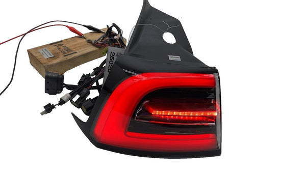 2017-2022 Tesla Model 3 Rear Driver Side Exterior Taillight Outer Tail Lamp Left