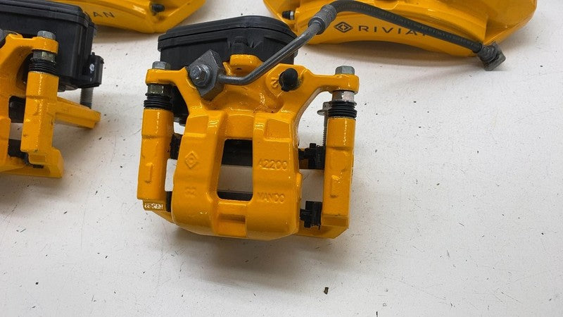 PT00000728-C ⭕ 22-24 R1T R1S Adventure Brake Caliper Front Rear Brakes PT00000728/PT00000729