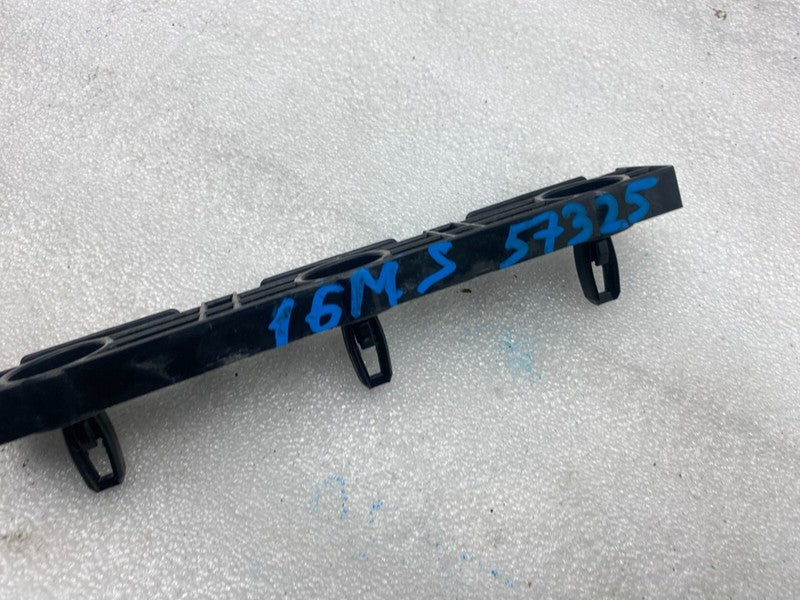 1003691 00 B ⭕12-20 Model S Rear Left/Right Rocker Panel Molding Support Bracket 1003691-00-B