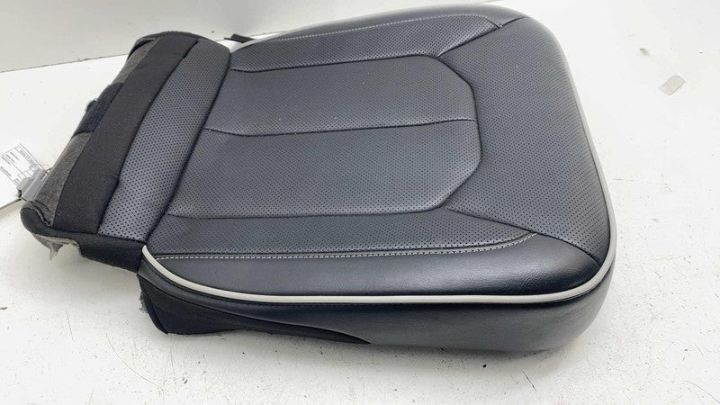 ⭕ 17-25 Chrysler Pacifica Rear Passenger Side 2nd Row Seat Lower Cushion Right