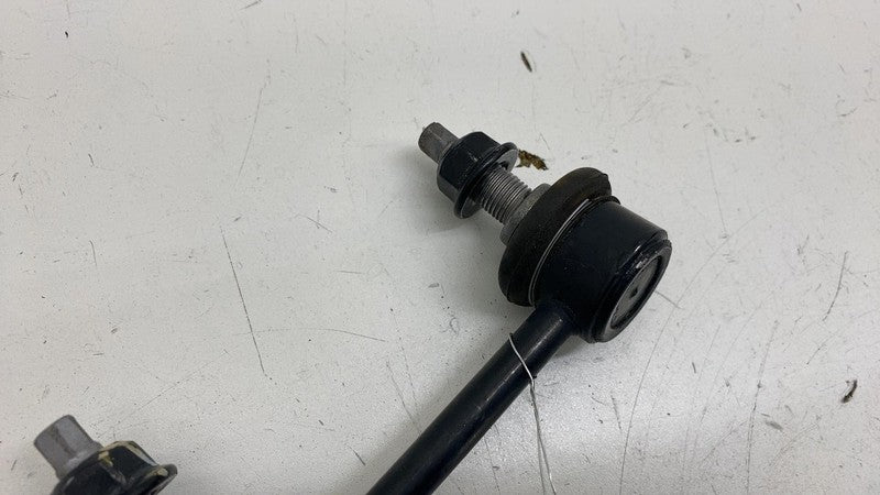 ⭕ 2022-2025 Hyundai Ioniq 5 Rear Driver Side Stabilizer Sway Bar Link Left OEM