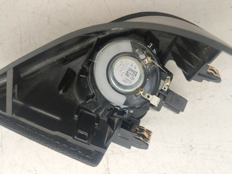 1079741 00 A ⭕17-23 Tesla Model 3 Front Side Audio Tweeter & Speaker Cover Right 1079741-00-A