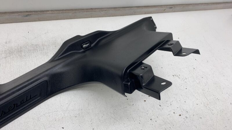 670040377 ⭕ 17-20 Maserati Levante Rear Right Door Sill Scuff Plate Trim Cover 670040377