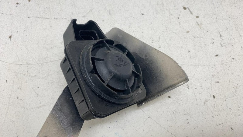 4KL 951 285 19-23 Audi E-Tron Quattro Anti Theft Alarm Siren Horn Signal & Bracket 4KL951285