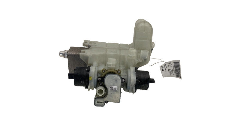 17-20 Model 3 Supermanifold Refrigerant Chiller + Coolant Reservoir 1097015-98-J