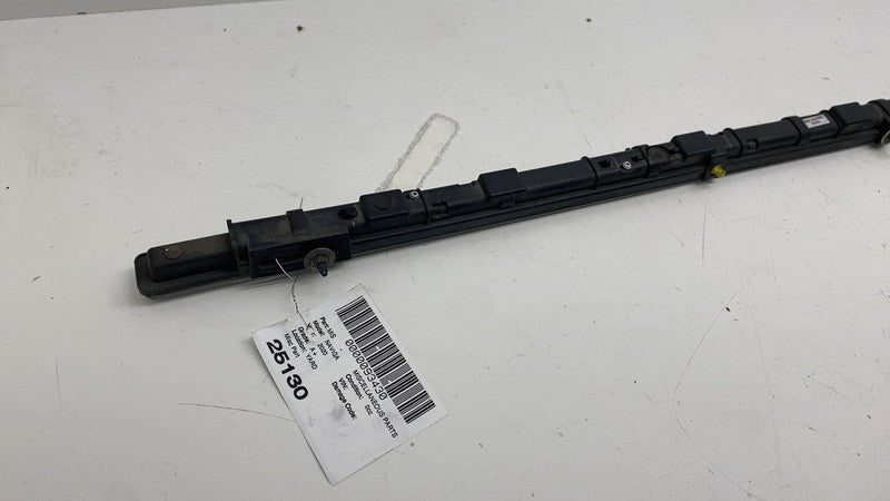 ⭕ 2018-2024 Lincoln Navigator Left Running Board Step Pad Light JL7B-1