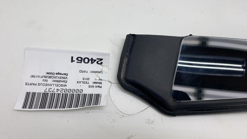 1092312 98 E 16-20 Model X Right B-Pillar Applique Trim Molding w/ Camera & Seal 1092312-98-E