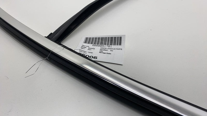 2018-2023 BMW 530e G30 Rear Weatherstrip Run Guide Channel w/ Molding Trim Assy